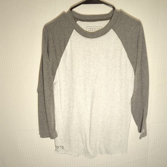 Two Blind Brothers Raglan Shirt Small Gray Baseball Tee #2 Charity Logo Mens - Picture 1 of 5